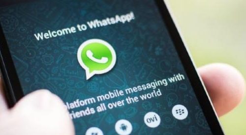 WhatsApp, su iPhone i video si vedono dalle notifiche